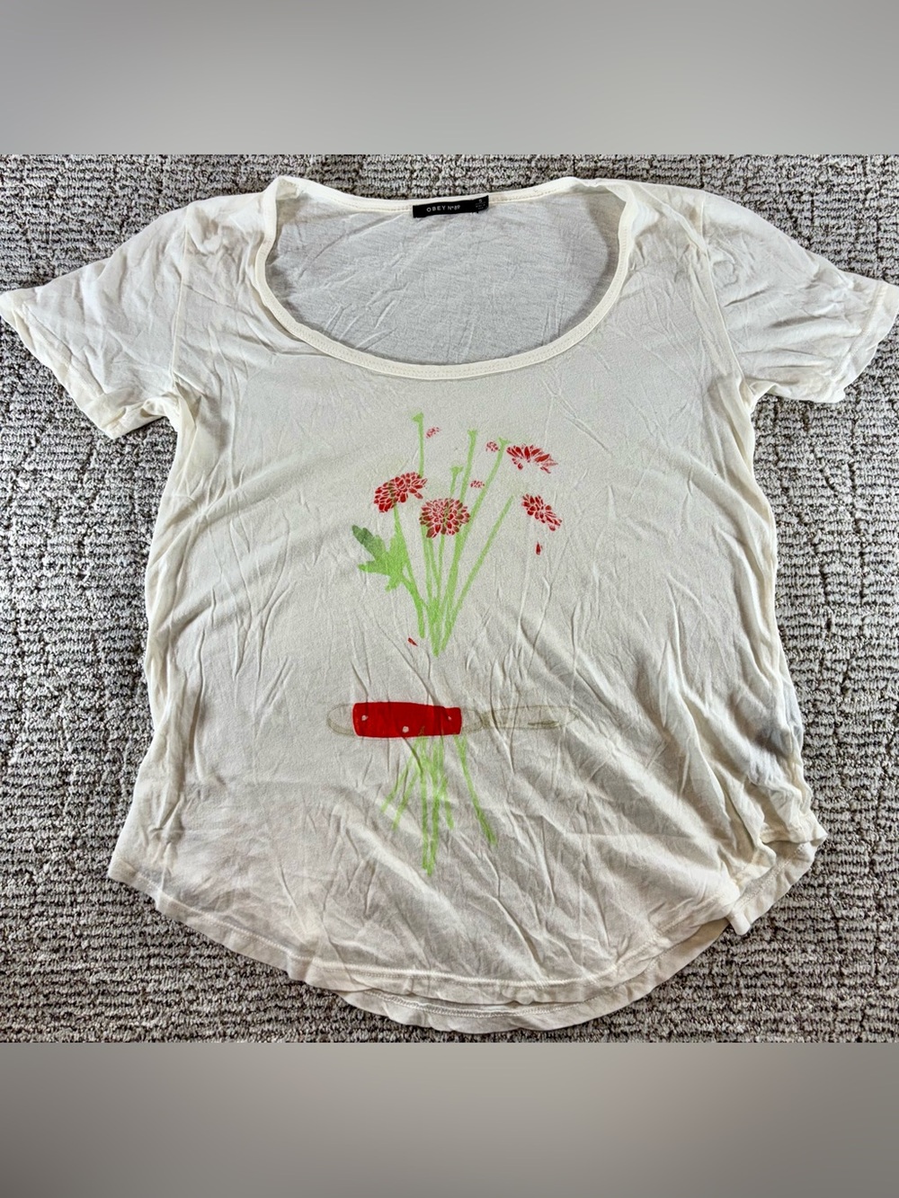 NEW OBEY No. 89 Women’s Small Off-White Relaxed Fit Scoop Neckline Graphic Tee